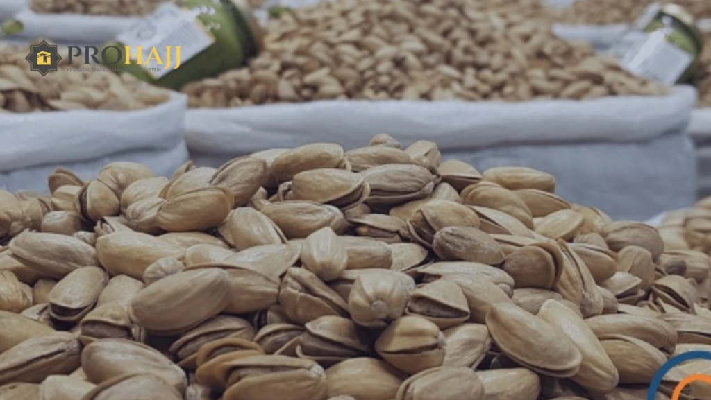 Kacang Arab, Oleh-oleh Favorit Sepulang Umrah yang Kaya Manfaat