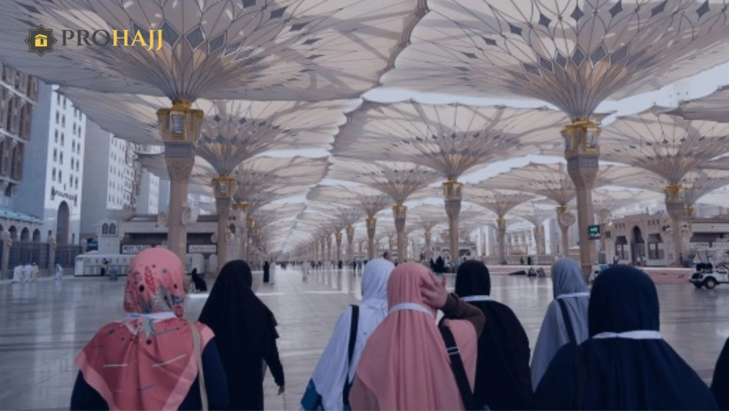Ini Dia 3 Cara Memasarkan Paket Umrah untuk Generasi Milenial